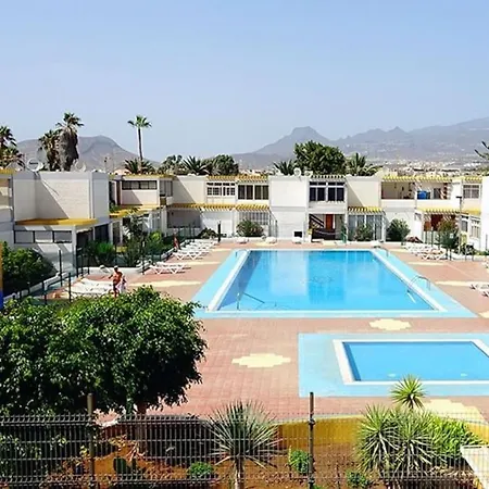 Buenas Olas Tenerife Costa del Silencio