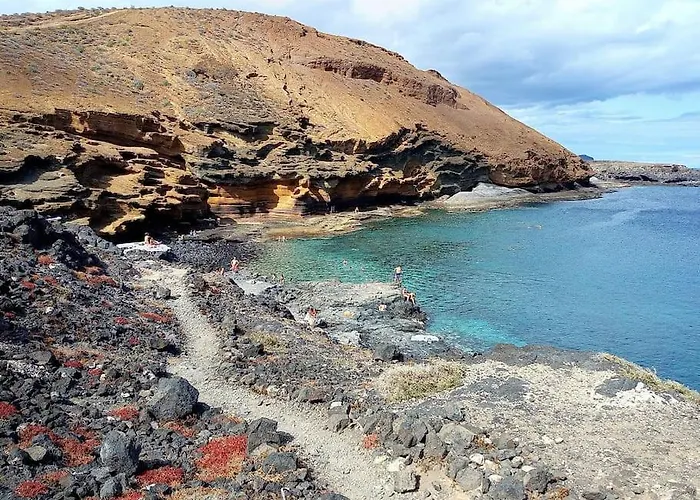 Buenas Olas Tenerife Costa Del Silencio
